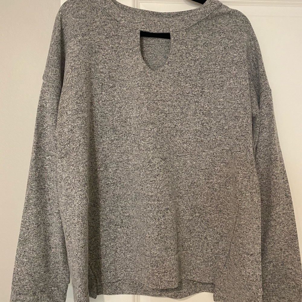 Isle by Melis Kogan Casual Sweater Top